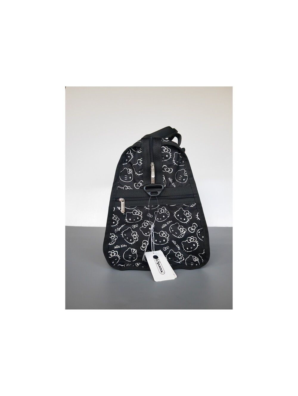 LeSportsac x Hello Kitty Black Deluxe Large Weekender Travel Bag NWT - Picture 5 of 9
